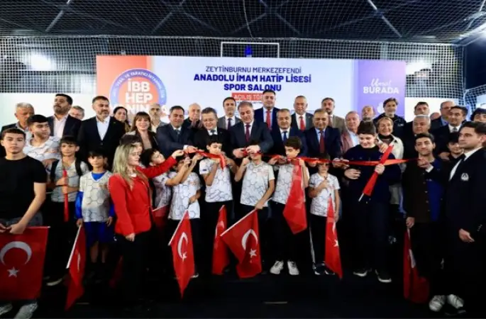 Aslan: Yeni spor salonları açmaya, okullarımızın imkanlarını geliştirmeye devam edeceğiz