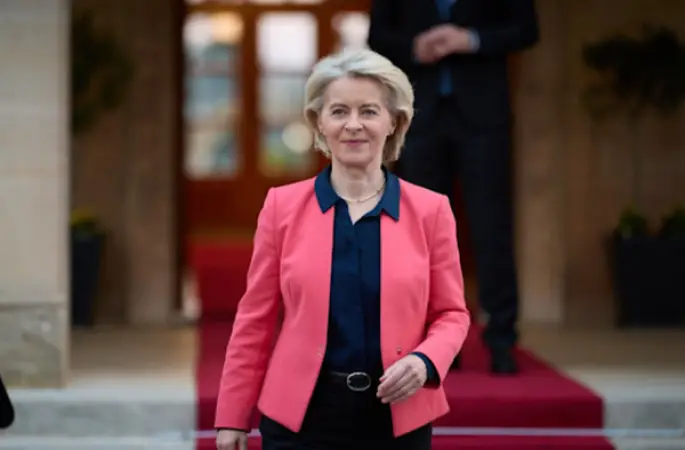 Avrupa Komisyon Başkanı Leyen, Tyndall Enstitüsü'nü ziyaret etti
