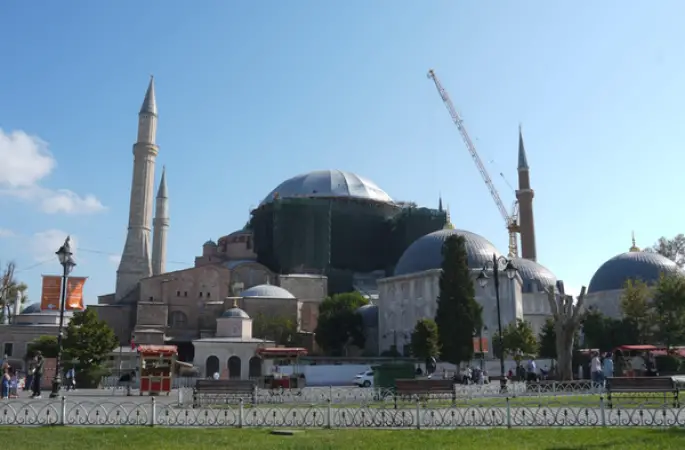 Ayasofya’da dev restorasyon: 4 etabın 3’ü tamamlandı