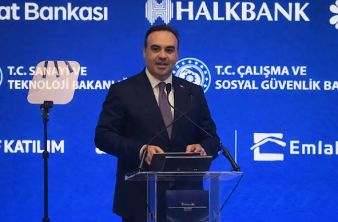 Bakan Kacır: Temmuzda ihracat 25,6 milyar dolar oldu