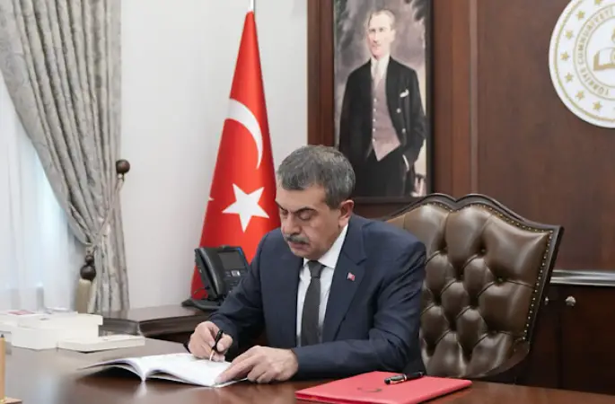 Bakan Tekin: 30 Ağustos, millet olmanın köklü hakikatini gösteren büyük bir zaferdir