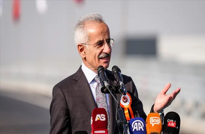 Bakan Uraloğlu, Alanya Doğu Çevre Yolu'nun bir kısmını hizmete açacak