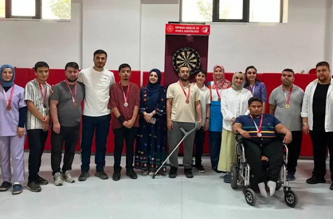 Batman’da Engelsiz Üniversite Projesi kapsamında dart etkinliği düzenlendi