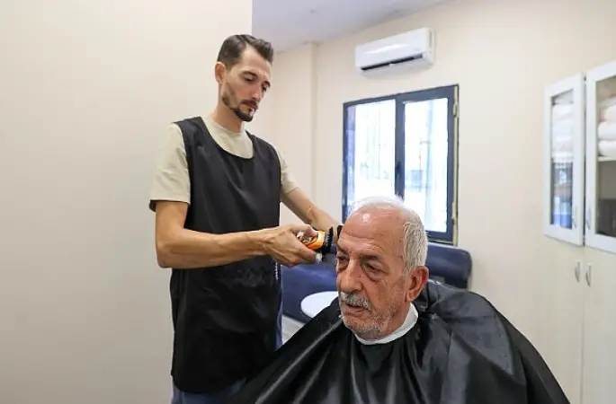 Buca'nın çınarlarının yüzü gülüyor