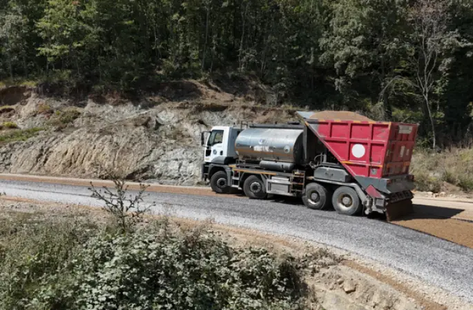 Bursa’da İnegöl’ün 6 mahallesinde yollar yenileniyor