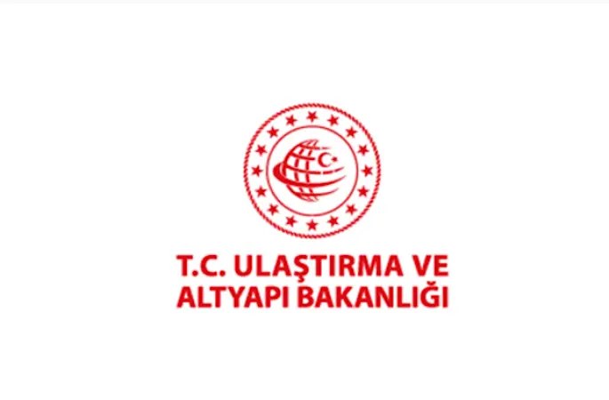 Büyükada’daki orman yangınına denizden destek