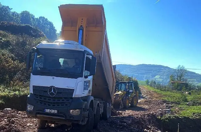 Büyükşehir'den selin izlerini silen yoğun mesai