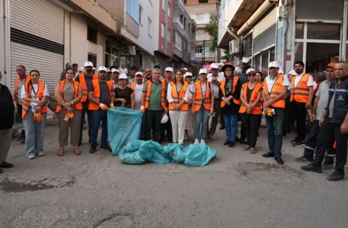 Diyarbakır Stadyumu’nda kapsamlı temizlik ve bakım çalışması