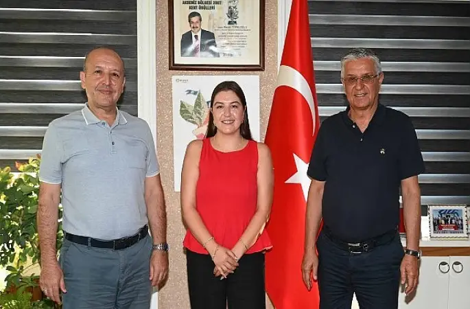 Dünya Göz Hastanesi'nden Kemer Belediye personeline indirim 