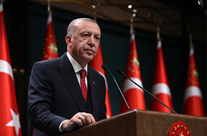 Erdoğan: Milletçe gösterdiğimiz kararlılık bugün de en güçlü motivasyon kaynağımızdır