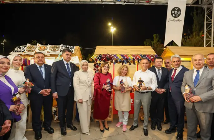 Gaziantep'te Hemşehri Dernekleri Festivali'ne yaklaşık 160 bin ziyaretçi katıldı