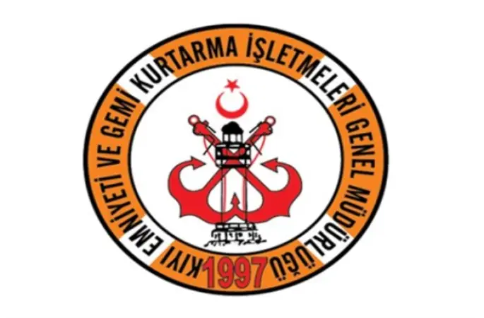 Giresun açıklarında sürüklenen tekne emniyete alındı