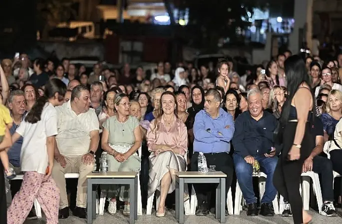 Gültepe'de büyük coşku: Rumeli Şenliği 18. kez İzmirlilerle buluştu