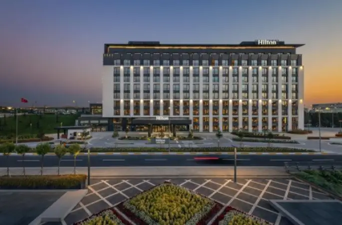 Hilton, Türkiye’deki 100. otelini İGA İstanbul Havalimanı’nda açtı