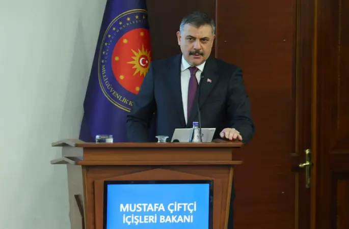 İçişleri Bakanı Çiftçi, Diyarbakır’da Şaylıkay ailesine taziye ziyaretinde bulundu