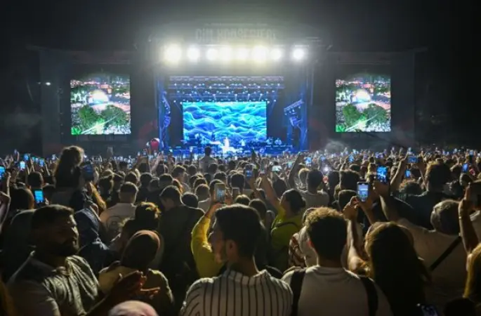İEF’de Çim Konserleri başlıyor