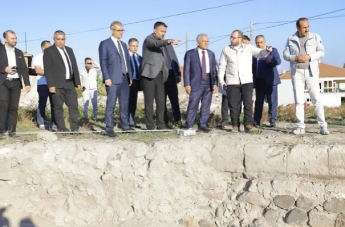 İncesu’daki mozaikli alanda yeni buluntular ortaya çıkarıldı