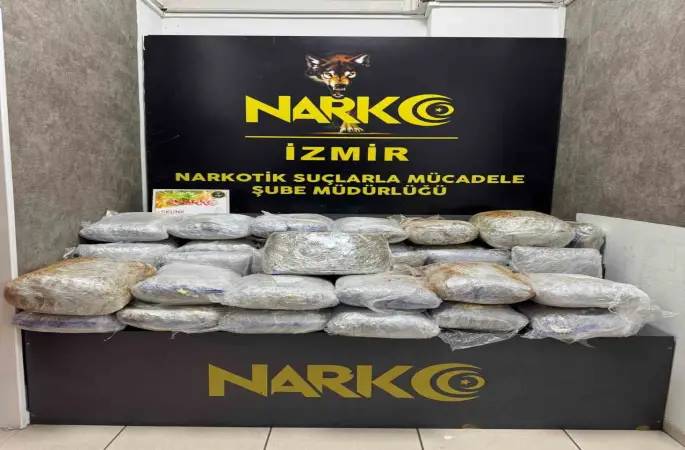 İzmir’de uyuşturucu operasyonu: 65 kilo skunk ele geçirildi
