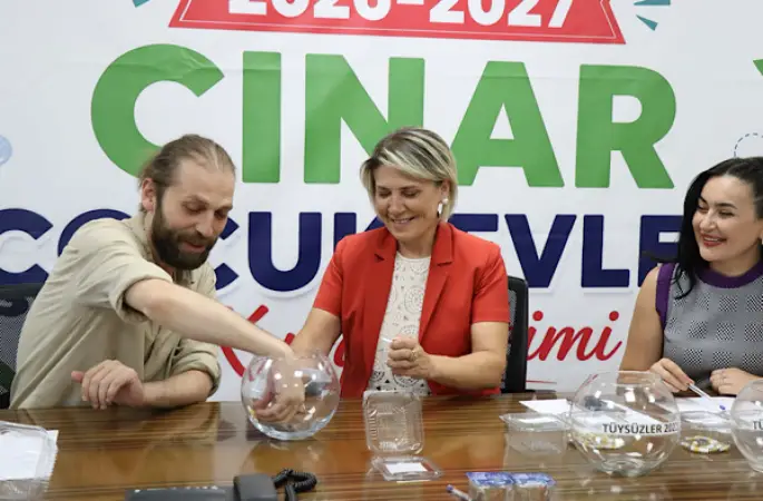 İzmit Belediyesi Çınar Çocuk Evleri için kura çekimi yapıldı