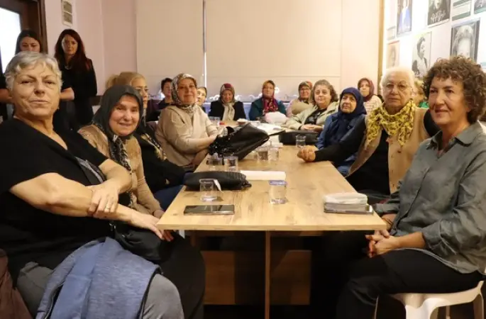 İzmit Belediyesi kadınlar için Konak Buluşmaları düzenliyor