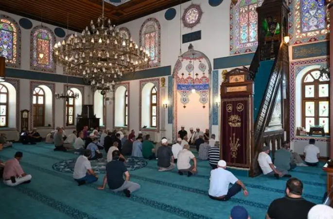 İzmit’in kurtuluşunun 105. yılında anma programı Camii'de düzenlendi