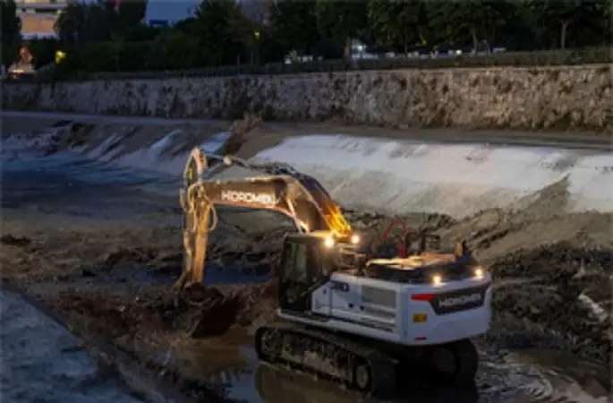 İZSU'dan Manda Çayı'nda 7/24 temizlik seferberliği