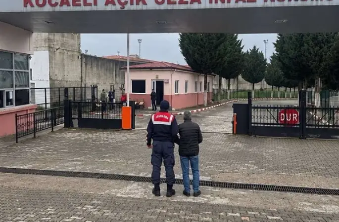Kartepe’de 11 yıl 7 ay hapis cezasıyla aranan kişi yakalandı