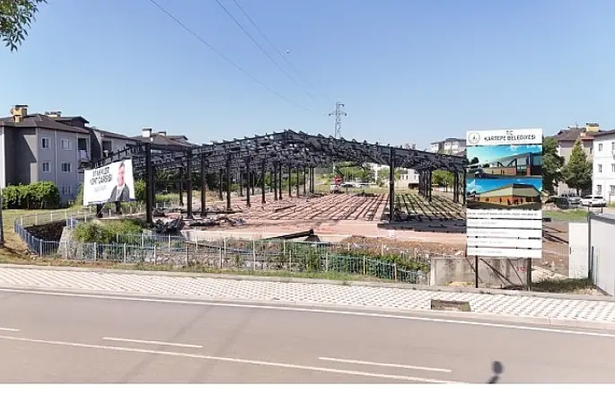 Kartepe'de Kapalı Pazar Alanlarına Bir Yenisi Daha Ekleniyor