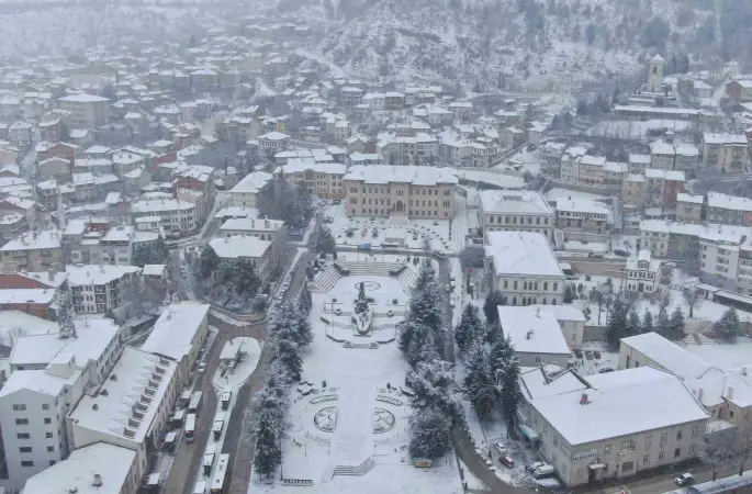 Kastamonu’da kar yağışı etkili oluyor
