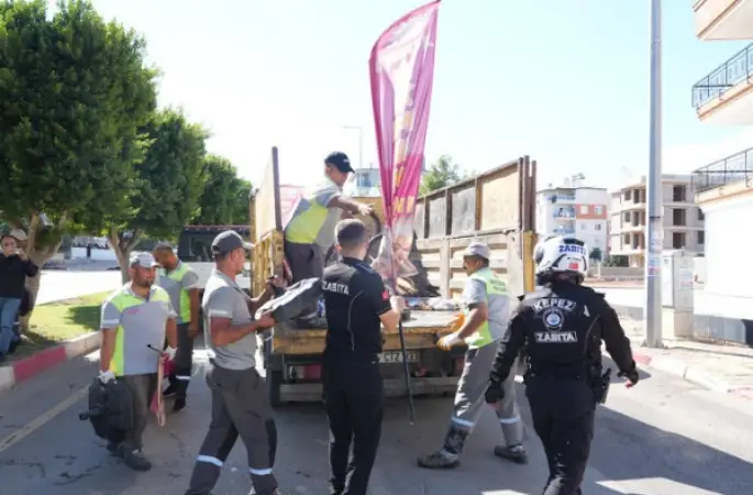 Kepez’de yol ve kaldırım işgallerine müdahale edildi