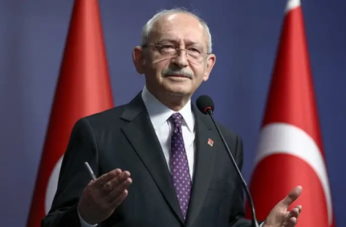Kılıçdaroğlu, gazeteci Kırçuval’ın ailesine taziye ziyaretinde bulundu