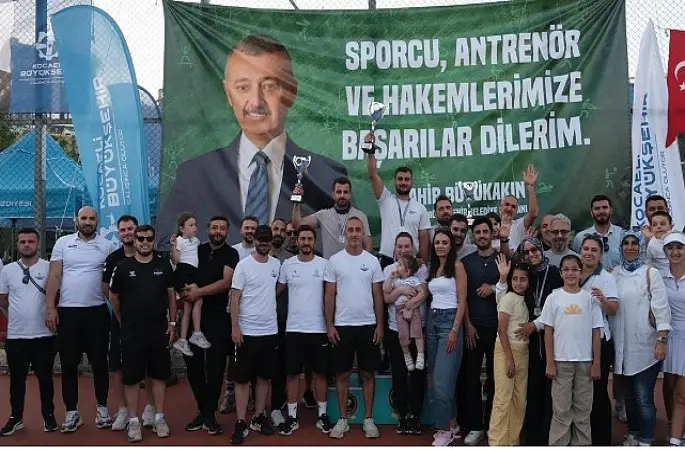 Kocaeli'de raketler korta indi