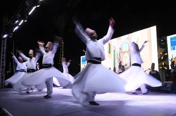 Konya Büyükşehir Tasavvuf Musikisi ve Sema Topluluğu Tunus'ta Gönüllere Dokundu