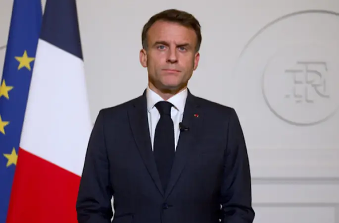 Macron’dan Kolombiya’ya deprem dayanışması
