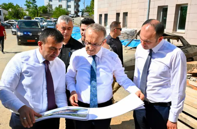 Malatya Valisi Yavuz Pütürge'de kamu yatırımlarını inceledi