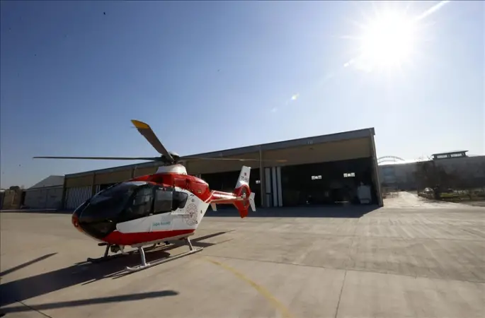 Malatya'da konuşlu ambulans helikopter 6 ildeki hastaların imdadına yetişiyor