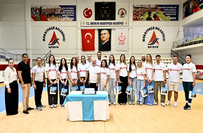 Muratpaşa Belediyesi Kadın Voleybol Takımı yeni sezona hazırlanıyor