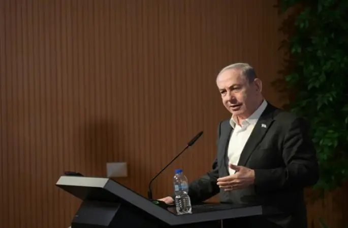 Netanyahu: El Halil’i abluka altına alıyoruz, Batı Şeria’yı kapatmaya hazırlanıyoruz
