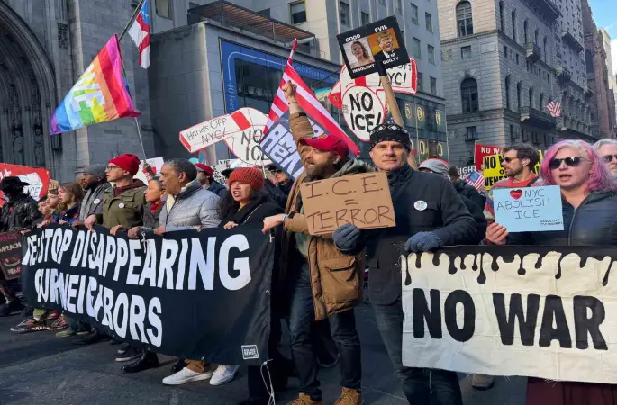 New York’ta binlerce kişiden ICE’a tepki yürüyüşü
