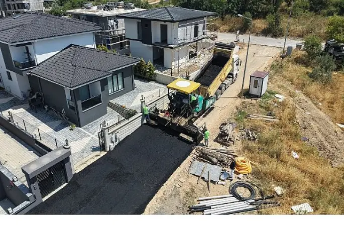 Nilüfer'de asfalt çalışmaları hız kazandı