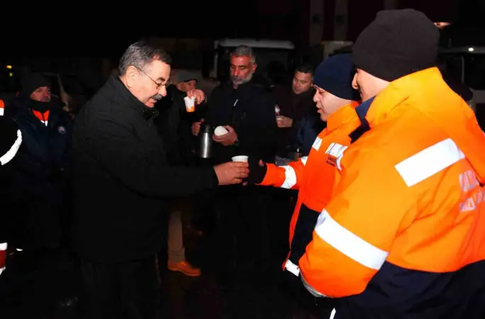 Odabaşı’dan karla mücadele ekiplerine ziyaret
