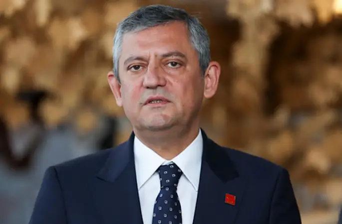 Özel’den Gökay Çakır ve Başaran Aksu’nun tutuklanmasına tepki
