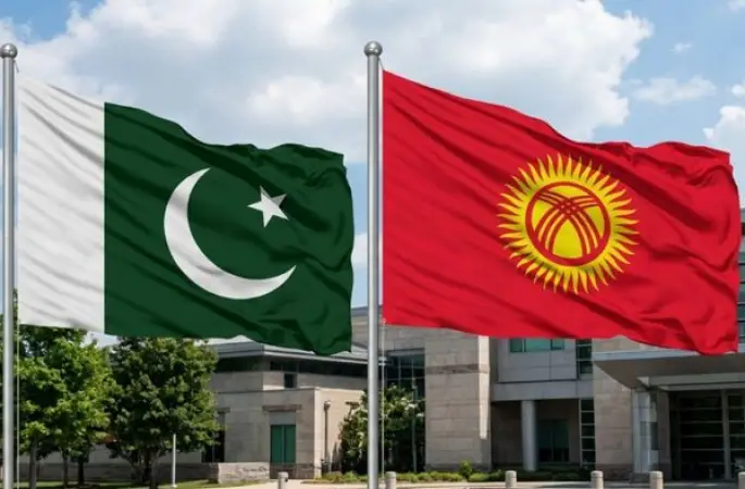 Pakistan ve Kırgızistan ilişkileri güçlendirme mesajı verdi