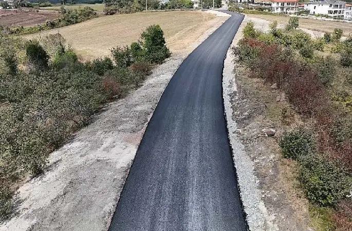 Potlar yolu yenilendi, Kandıra'da ulaşım rahatladı