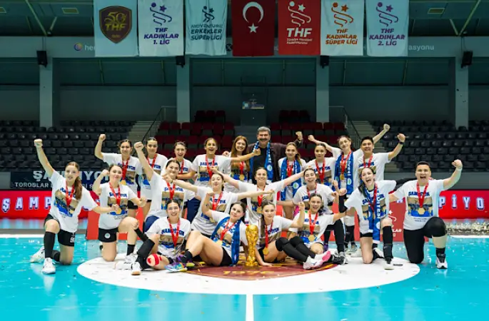 Şampiyon Toroslar Belediyesi Kadın Hentbol Takımı, 1. Lig için kadrosunu güçlendiriyor