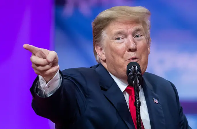Trump: Todd Blanche'ı geçici Başsavcı olarak tutacağım