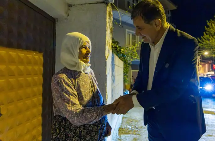 Tugay, Erikli Mahallesi'nde vatandaşlarla buluştu
