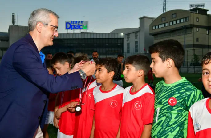 U11 Futbol Turnuvasında tüm takımlar şampiyon ilan edildi