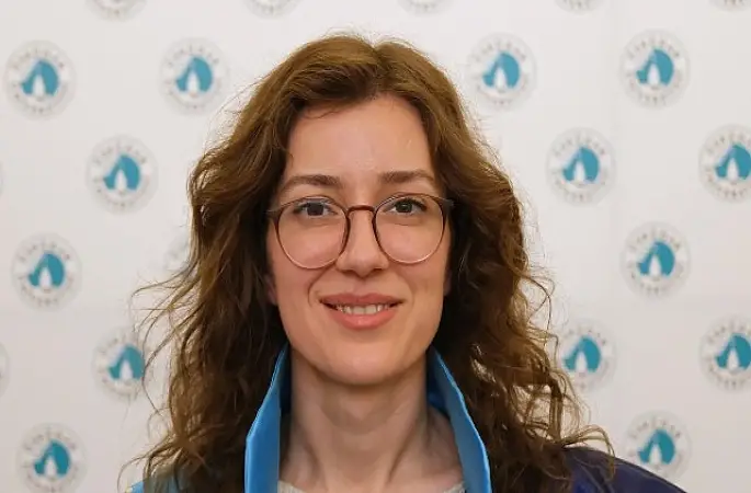  Uzmanlar uyarıyor:   “Harf ezberletmek yerine kalem tutma, makas kullanma, boyama öğretin"