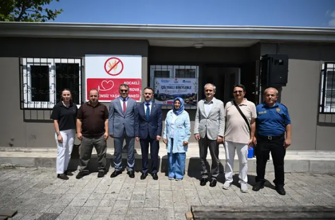 Vali Aktaş, Çayırova Glutensiz Yaşam Derneği'ni ziyaret etti
